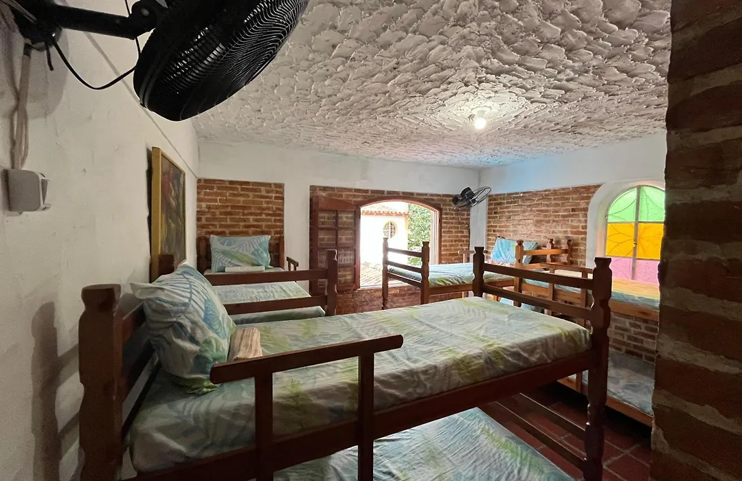 Aloha Hostel Cf-1